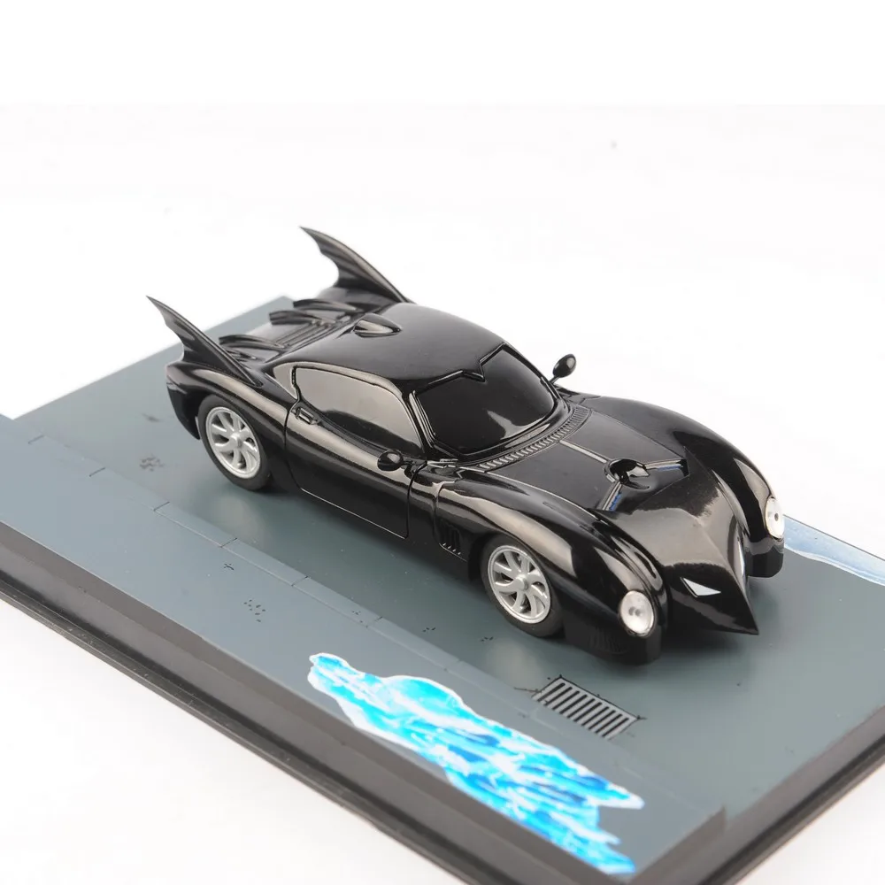 Классическая Коллекционная модель автомобиля в масштабе 1:43 из аниме Бэтмен| |
