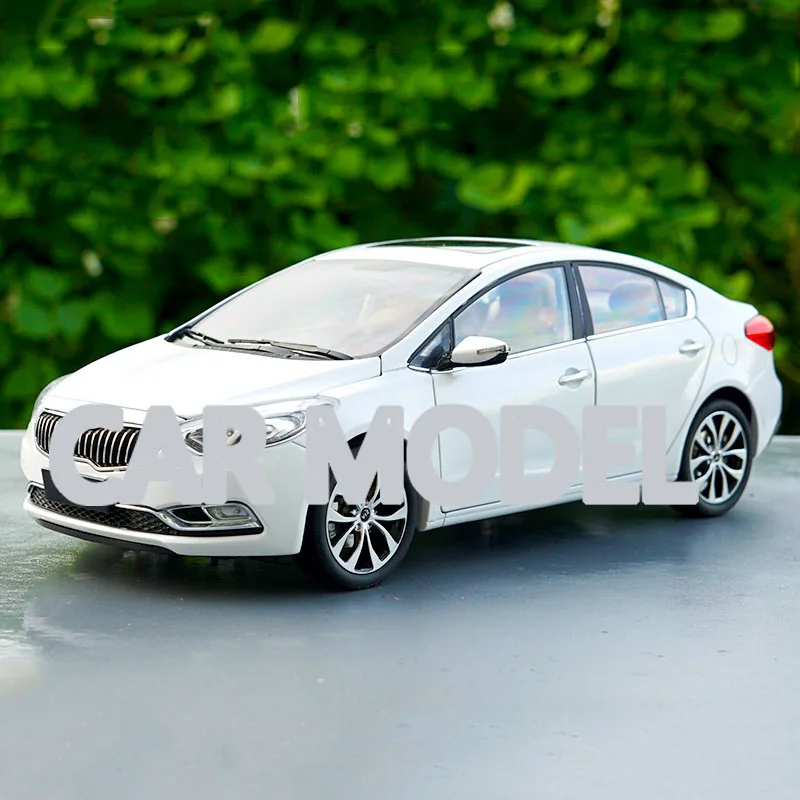 Масштаб 1:18 игрушечные автомобили из сплава QIYA K3 KIA Корея модель автомобиля