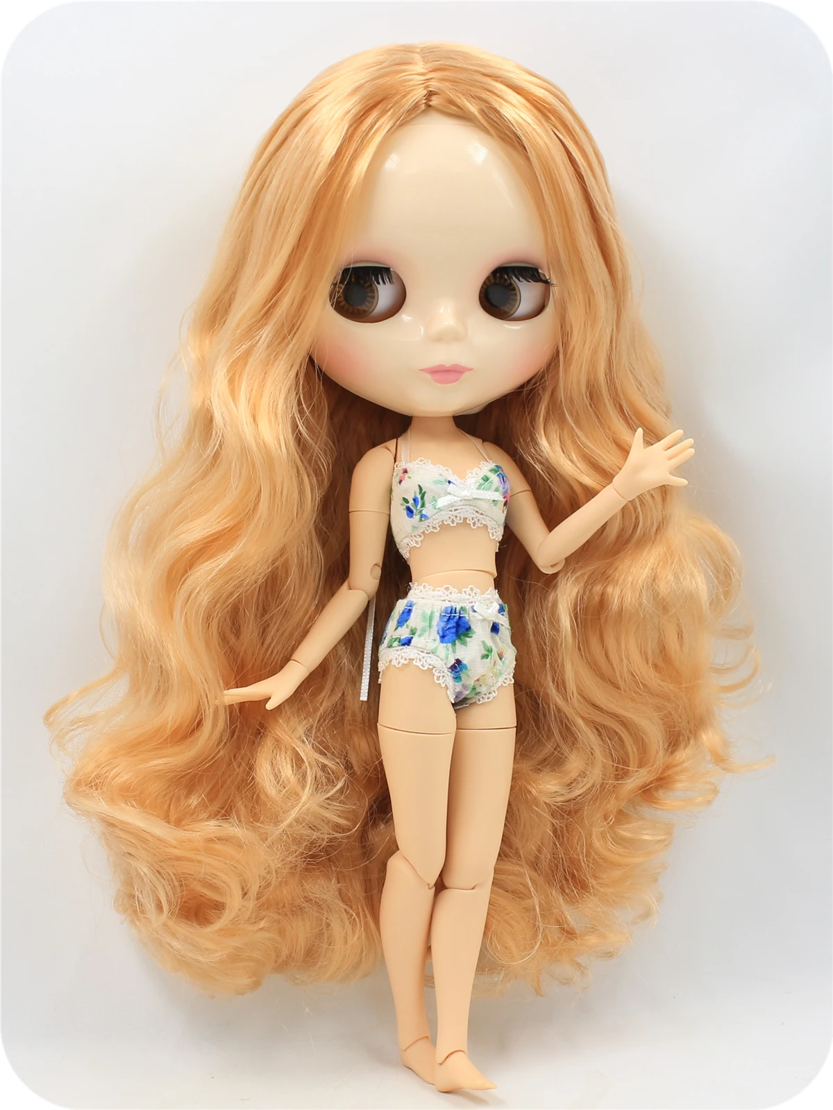 Neo Blythe Doll with Ginger Hair, White Skin, Shiny Cute Face & Custom Jointed Body 1