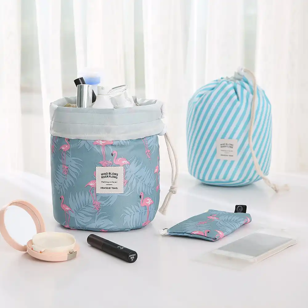 drawstring toiletry bag