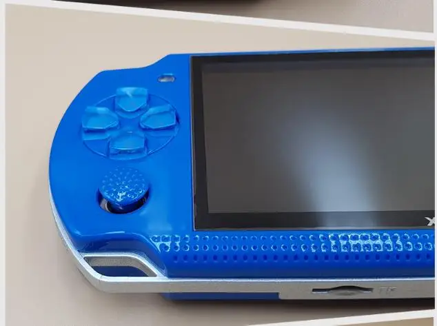 Ретро портативная игровая консоль с 4 3 дюймов Экран 8 Гб памяти во многих футболки