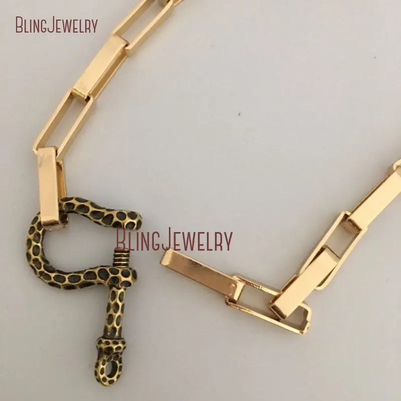 Retro Shackle Necklace