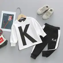 Дети для маленьких мальчиков и девочек с буквенным принтом Футболка Комплекты из топов и штанов; комплект одежды классный комплект одежды для малыша Детская 2 шт./компл., комплект спортивной одежды