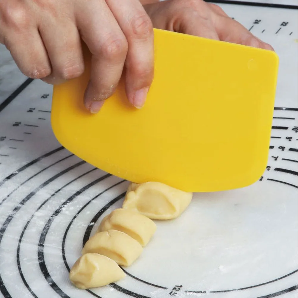 Гибкий безопасный скребок для теста пластиковый шпатель Кондитерские инструменты изогнутый край Посуда помадка торт Кухонные гаджеты Гладкий резак для выпечки