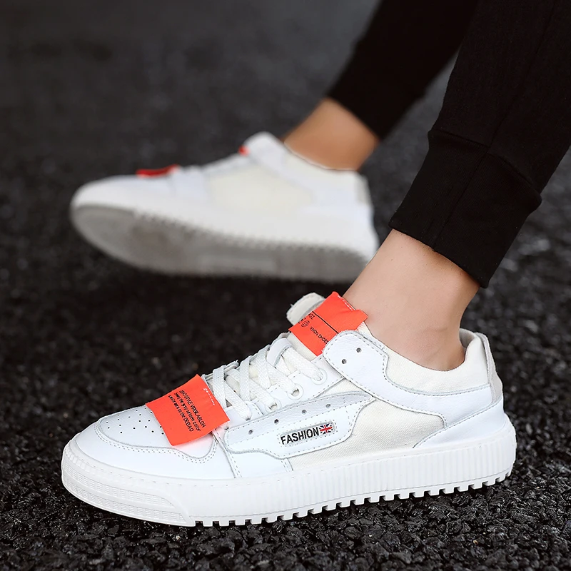 

Men's casual shoes 2019 spring new wild low-top sneakers men's street dance shoes trend fashion casual sports shoes men's shoes