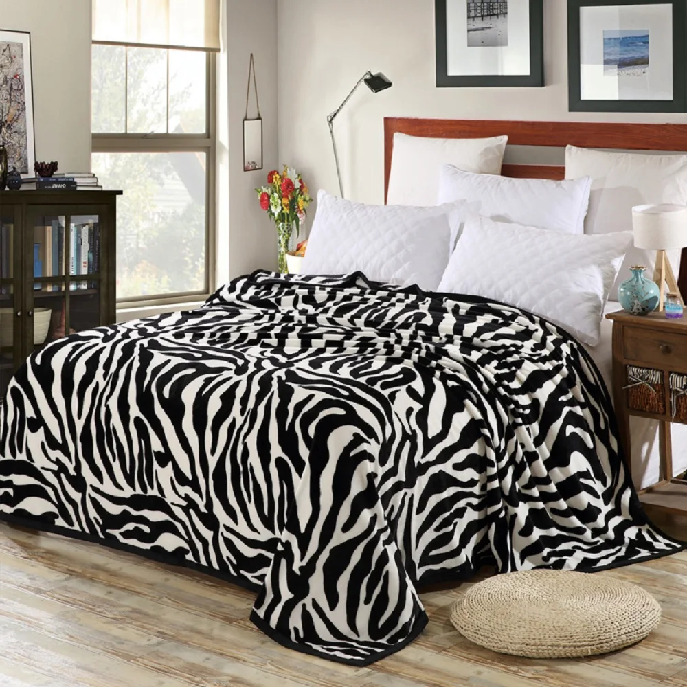 Super-Comfortable-Soft-Mink-Felting-Blanket-Zebra-Striped-Pattern-Floral-Blanket-Thrown-On-The-Sofa-Bed (3)