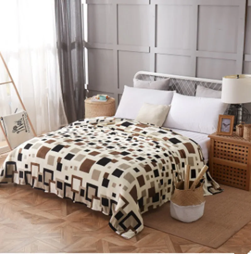 

Suganhuang cute cat print Blanket fleece soft Multifunction blankets thin Plaids can use as bedsheet/sofa Throws