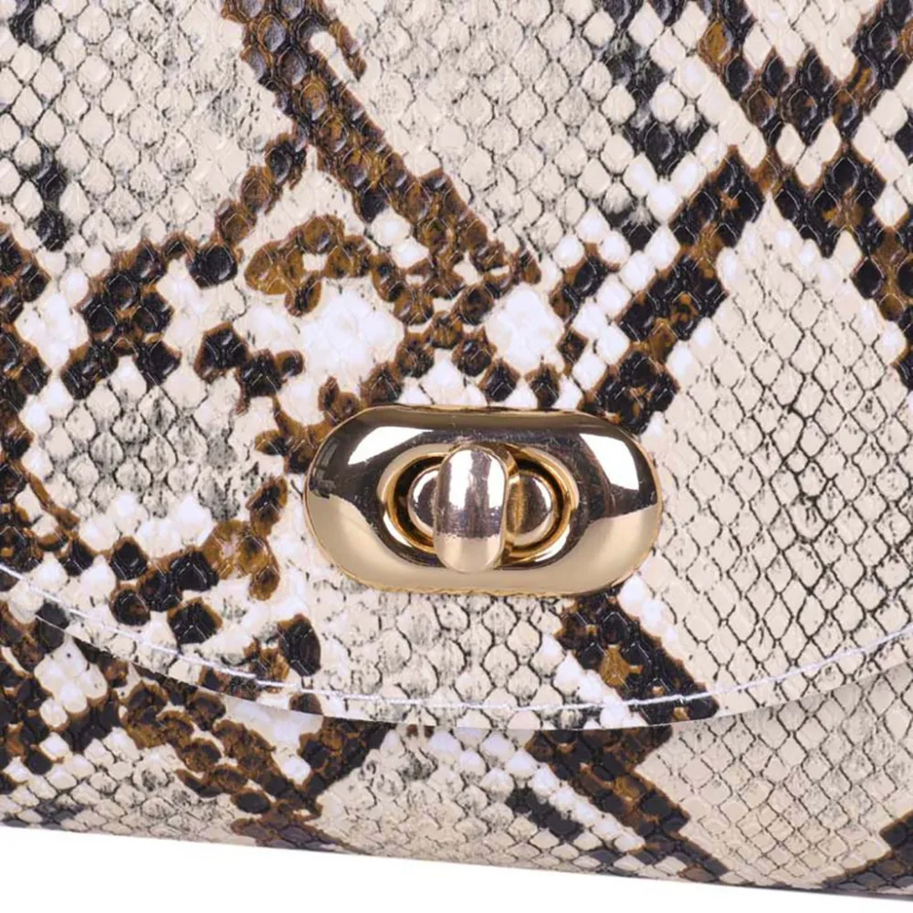 FYH90703010_0848193014228403166