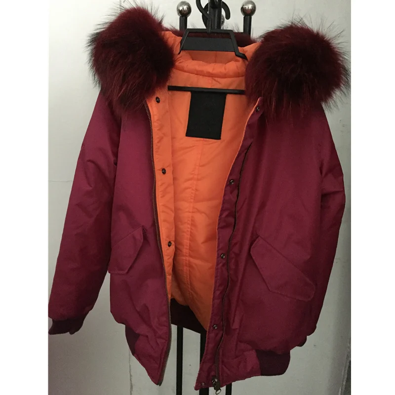 Oranje En Rode Korte Jassen Kan Geconfronteerd Parka Echte Wasbeer Bontkraag Rits Butoon Zakken Decoratie Jas s-L Oranje En Rode Korte Jassen Kan Geconfronteerd Parka Echte Wasbeer Bontkraag Rits Butoon Zakken Decoratie Jas s-L