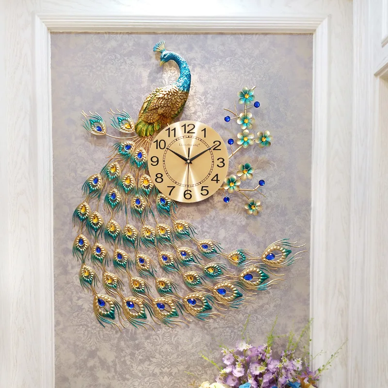 Lianzhuang Европейский стиль настенные часы Павлин гостиная часы креативные современные красивые часы немой крючки для стены стол кварцевые