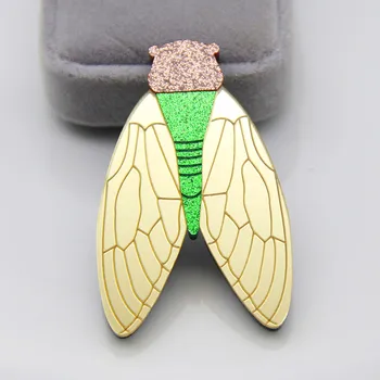 

Acrylic Cicada Brooches for Women Fashion Animals Brooch Pin High Quality Jewelry Broches Scarf Clip Suit Hats Dress Accessory