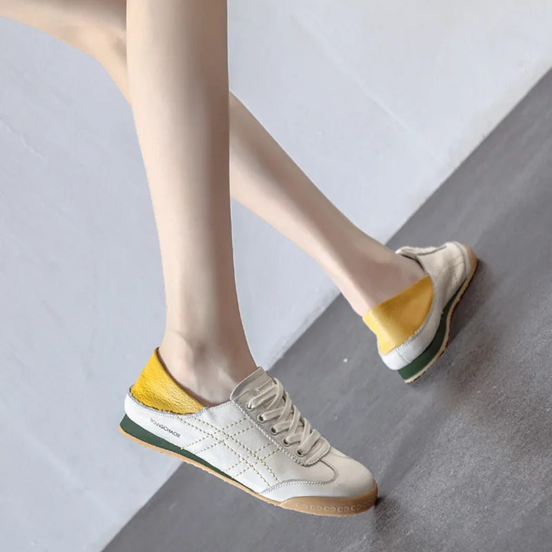 Luxury 2021 New Women's Shoes Soft Sole Comfortable Shallow Mouth Flats Shoes Two Wear Soft Leather White Shoes Women Korean
