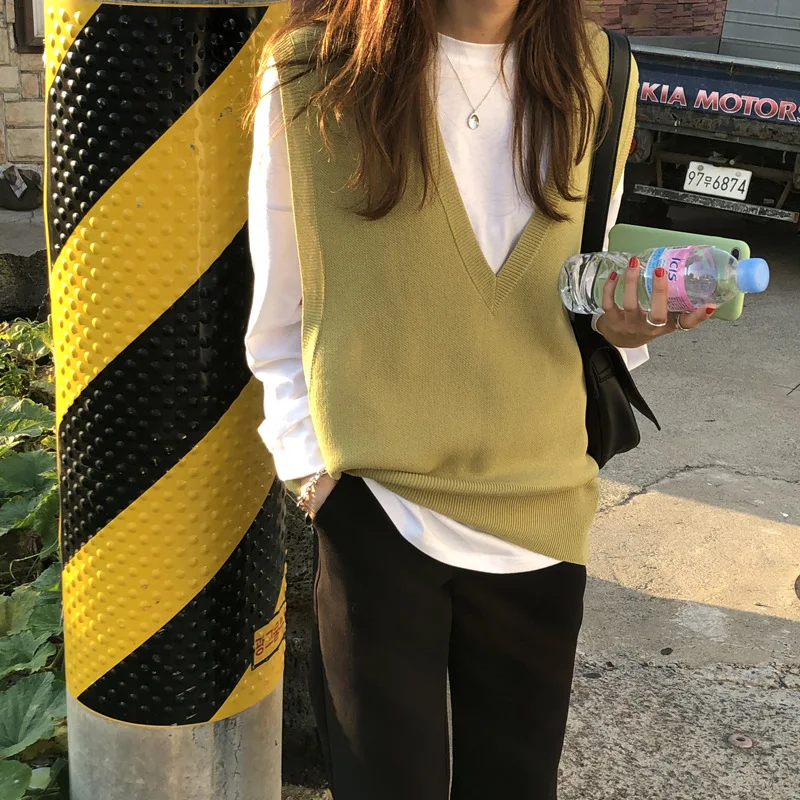 V Neck Knitted Sweater Vest Women 