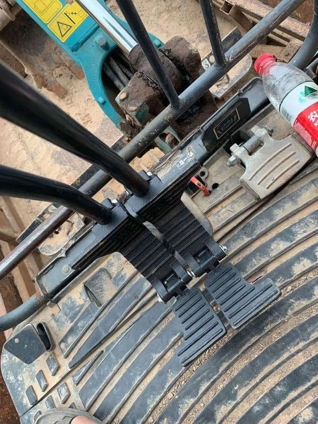 Adatto per Kubota U15 17 20 25 30 35 Sany 16 Pedale da Adatto per Kubota U15 17 20 25 30 35 Sany 16 Pedale da
