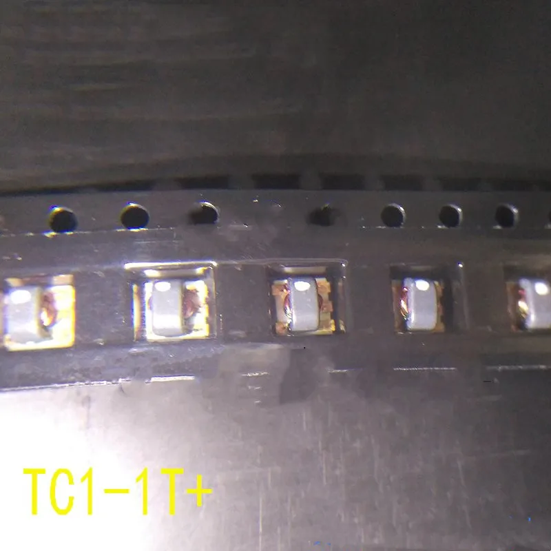 

1PCS/Lot TC1-1T+ TC1-1T SOP-5 RF radio frequency transformer New original