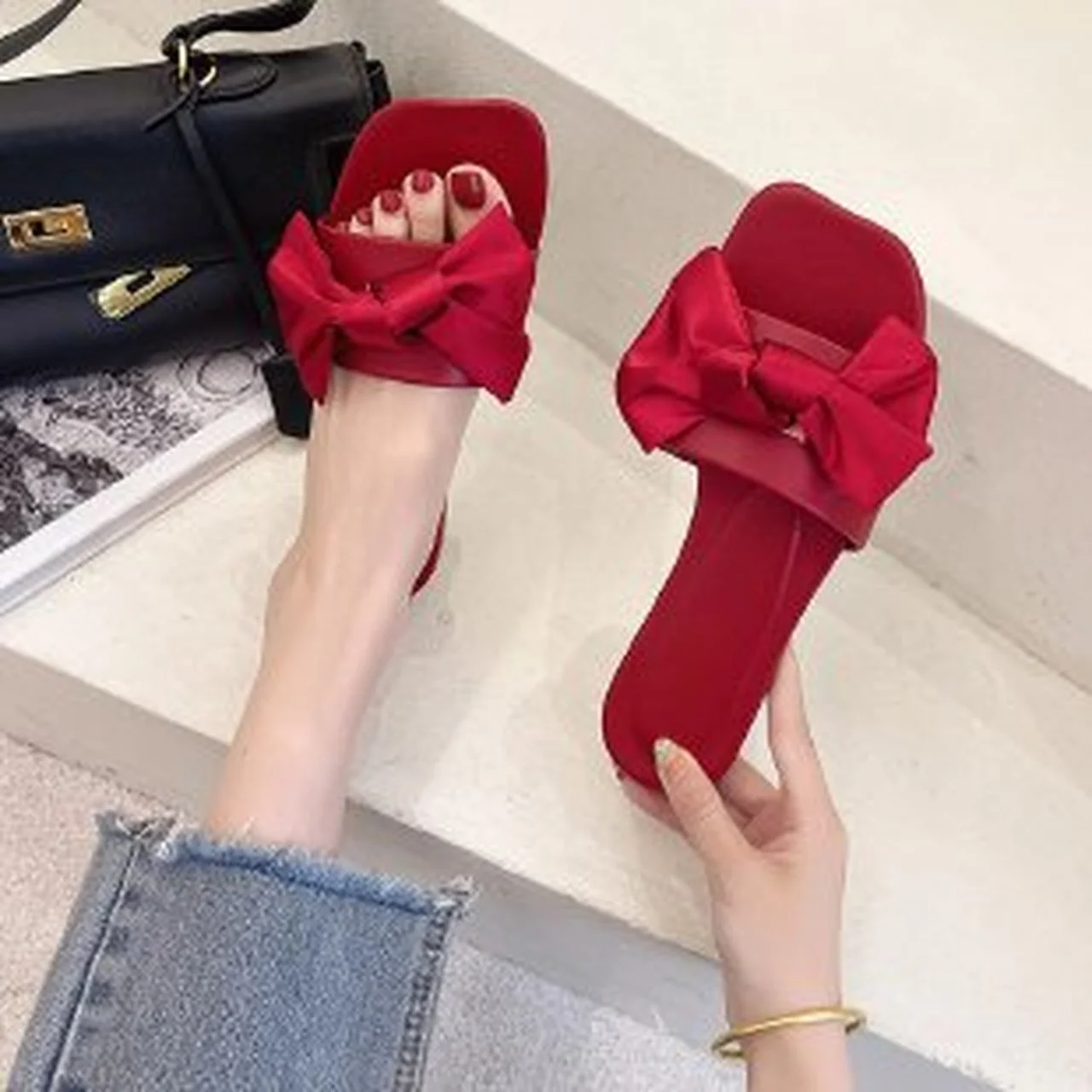 

New Fashion Satins Wedding Slippers Luxury Women Peep Toe Bedroom Home Sandals Bride Bridesmaid Wedding Shoes With Silk Bow