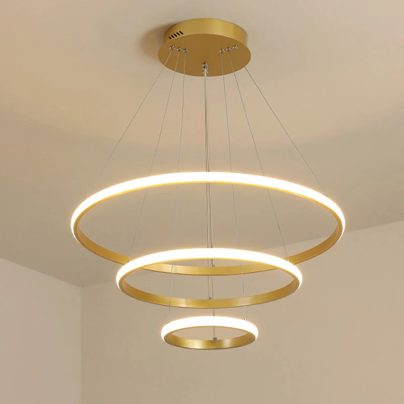 Anhängerbeleuchtung mit. LED Ringform, goldene Aluminium und schwarzer  Leder Deckenanschluss Lichter Anhänger Licht Kronleuchter Leuchten  Beleuchtung Dekoration Schlafzimmer Gang Halle for rustikale B : :  Beleuchtung