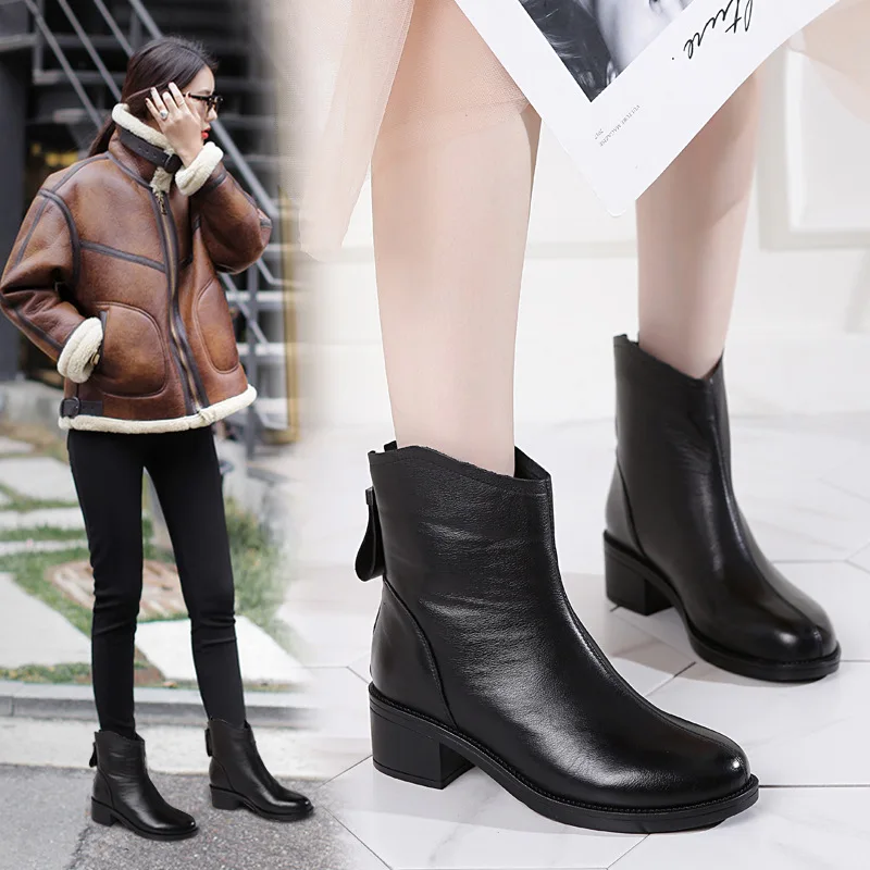 

Fall/winter 2020 new plus velvet women's boots non-slip leather short boots England Martins women's shoes