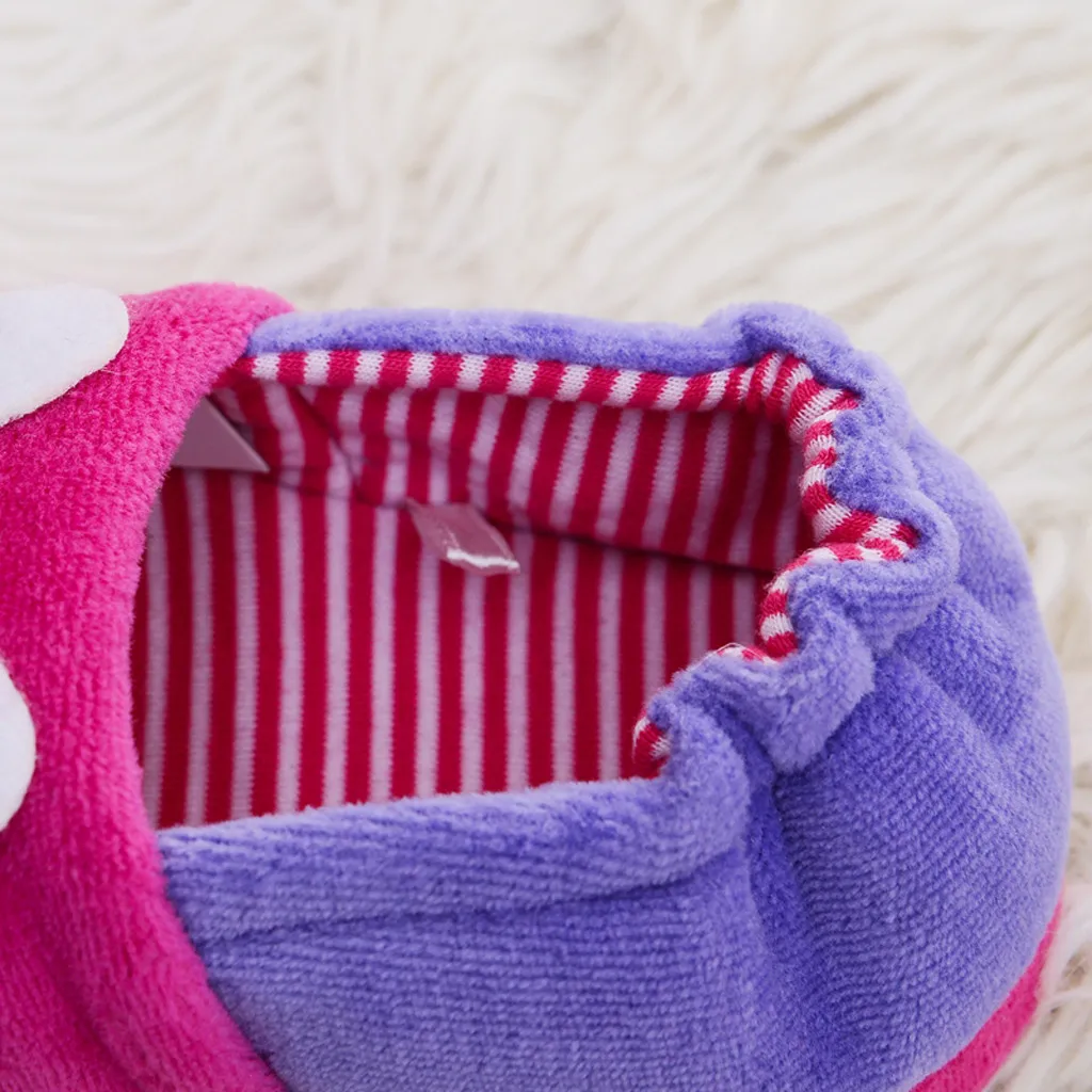 Домашние тапочки для малышей; модная зимняя детская теплая Домашняя обувь из хлопка для мальчиков и девочек; тапочки с рисунком кролика на мягкой подошве для спальни