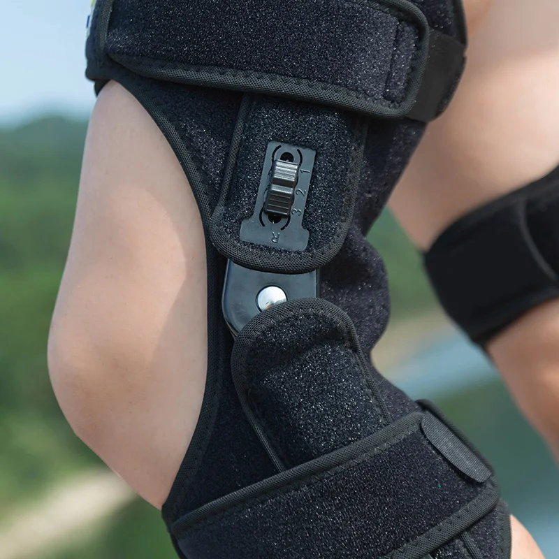 Cena 1 szt. Nowa ochrona kolan 3 prędkości mocna regulacja siły sprężyny podnoszenie wspólne wsparcie antypoślizgowe może złagodzić ból stare zimne nogi