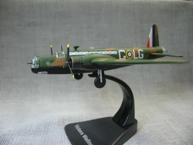 Второй мировой войны британский VICKERS Веллингтон 1/144 литая модель самолета atlas