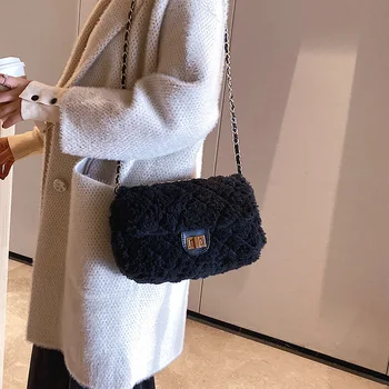 

Crossbody bag for women 2019 Winter Fashion Plush Shoulder Bags Popular Wild square package Ladies Messenger Bag warm Chains Bag