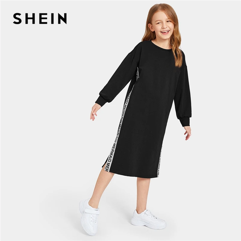 Koop SHEIN Kiddie Effen Contrast Brief Tape Detail Split Toevallige Sweater Jurk 2019 Lente Lange Mouw Meisjes Straight Jurken