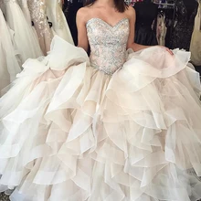 Потрясающие пышные платья цвета шампанского, бальное платье, элегантные платья для выпускного вечера с кристаллами и оборками, многоуровневые платья Lxury vestido 15 anos, милые 16