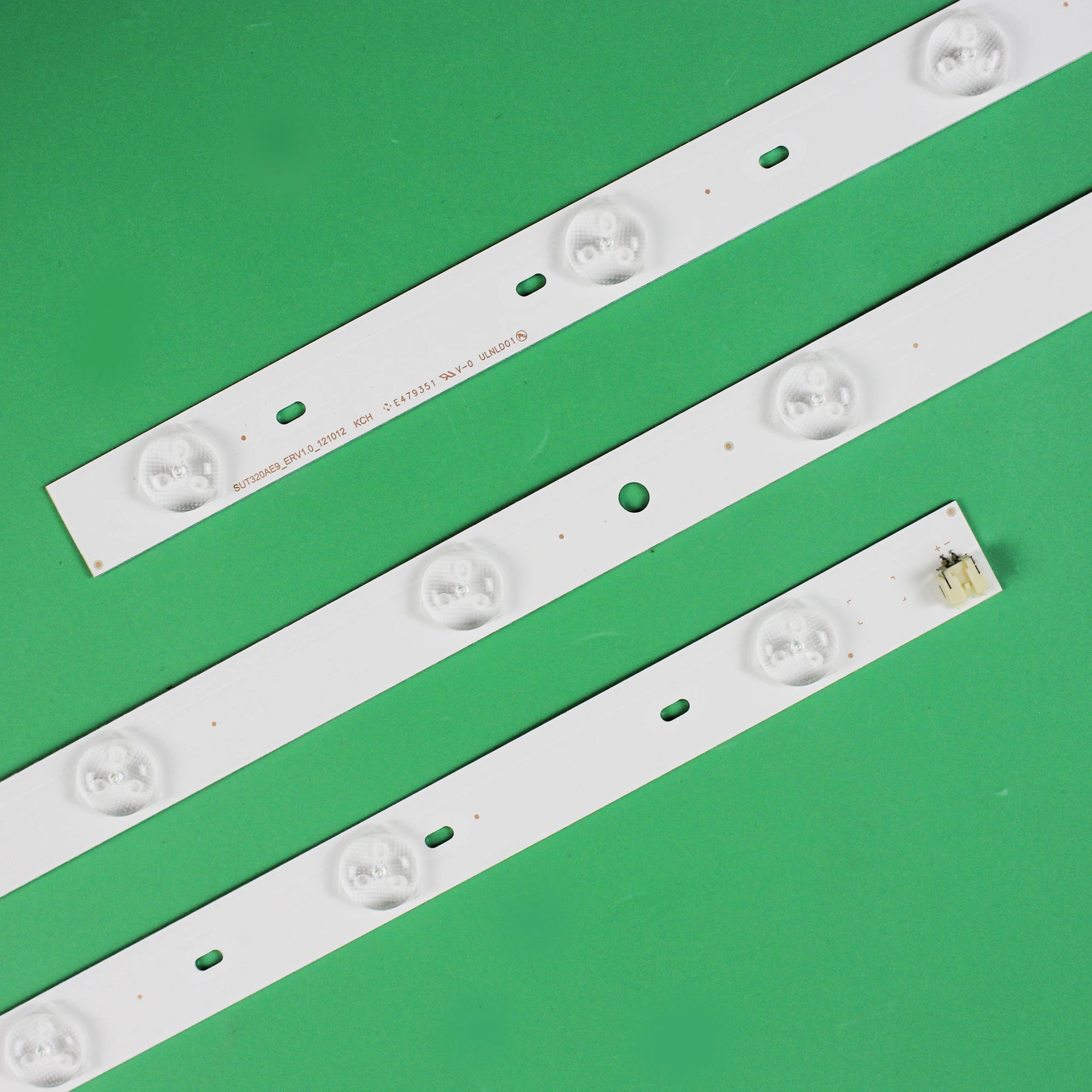 3 / LED Ʈ Ʈ ù 32L2300 32L230 32L2333 32L2333DG 32W2333D 32P1400 32P2400VT SVT320AE9 LSC320HN03-T01