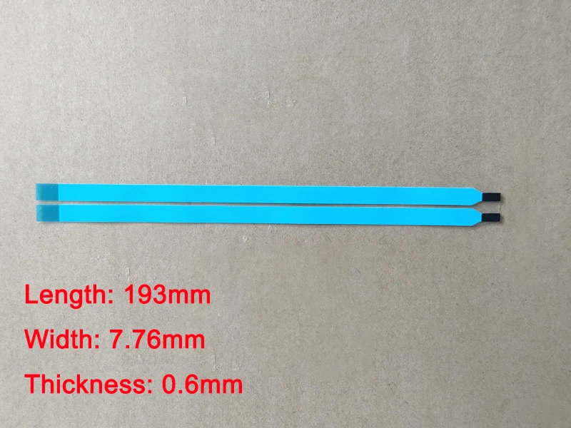 Spigen Glas.tR EZ FIT Film protecteur d'écran en verre trempé conçu pour Tesla Cybertruck (2024/2025/2026) Écran tactile de tableau de bord 18,5 Mat/anti-reflet/anti-doigts