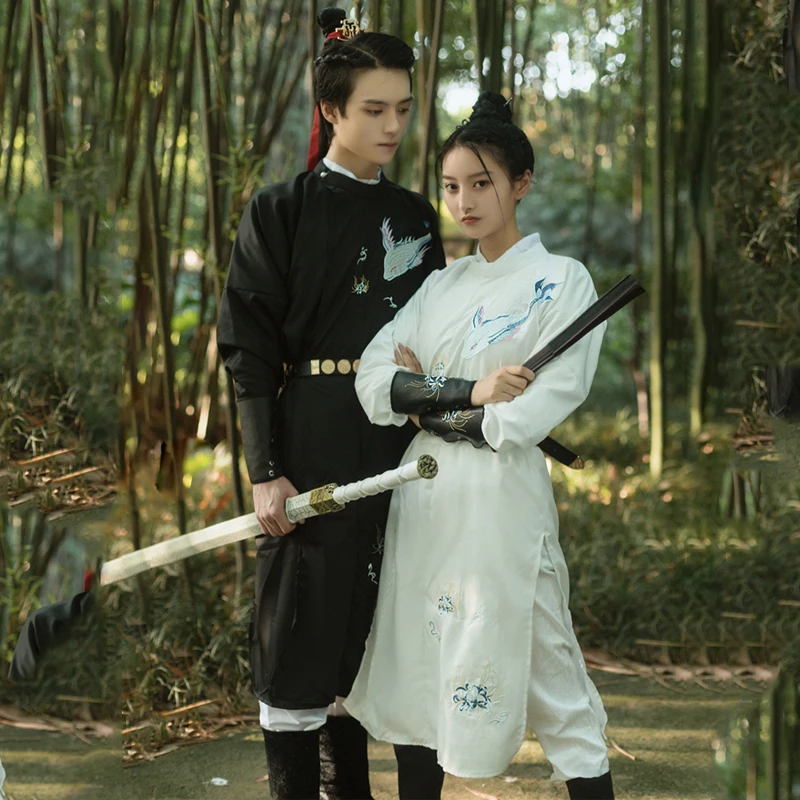 Новый древнекитайский костюм Для женщин Hanfu одежда с круглым воротником и халат