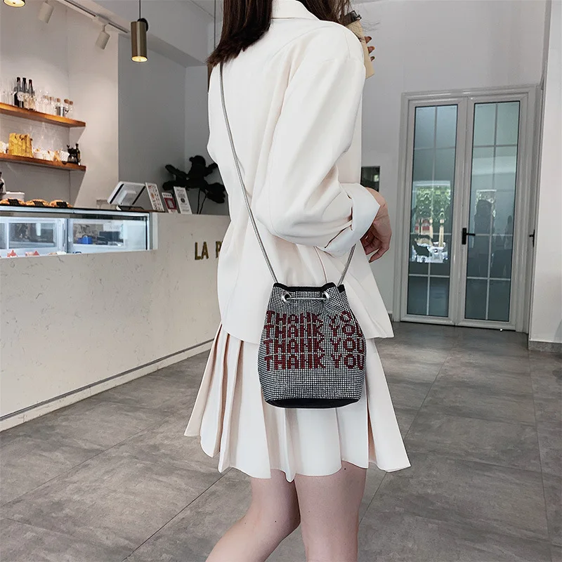 

Women's New Bright Drill Alphabet Slant Bag ins Chain Single Shoulder Bucket in Summer of 2019