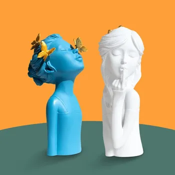 

HHT Ins Nordic Summer Girl Cartoon Resin Crafts sculpture Ornaments Living Room Home Decoration decor TV Cabinet New House Gift