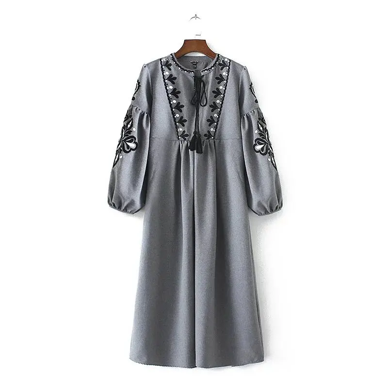 

2017 Spring Clothing WOMEN'S Dress National Wind Tassels Bandage Cloth Embroidered Lantern Sleeve Long Skirts Dress 8511