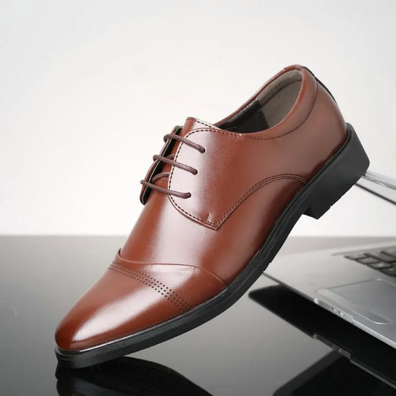 Новинка года; официальная оксфордская обувь для мужчин; модельные туфли; мужские офисные туфли с острым носком на шнуровке; zapatillas; большие размеры C21-78