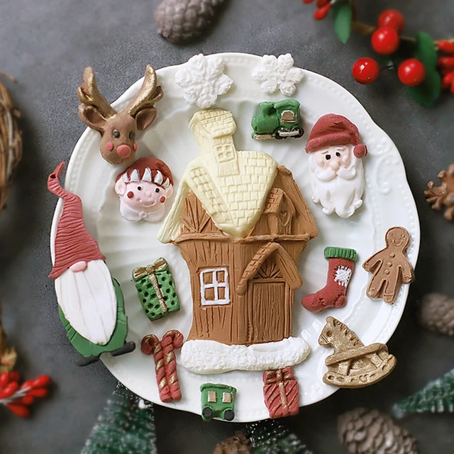 Wooden House Santa Claus Snowflake Tree Sugarcraft Fondant Christmas Cake  Molds Mould Baking Cake Decorating Tools
