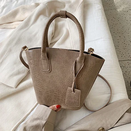 Хаки Classic Crocodile patter Tote bag New High Quality PU Leather Women's Designer Handbag High capacity Shoulder Messenger Bag - Цвет: Хаки