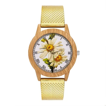 

Luxury Ladies Quartz Watch Golden Silicone Strap Cartoon Flower Pattern Imitation Wood Alloy Dial Watches For Women Gift Clocks