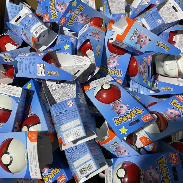 Pokemon Assembly Model Jigglypuff Pikachu Squirtle Bulbasaur Meowth Model Building Block Action Figure Toy Collection 6