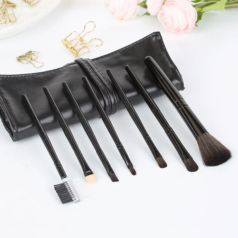 

7Pcs Makeup Brushes Set Foundation Blending Powder Eyeshadow Contour Concealer Blush Cosmetic Beauty and Brush Bag