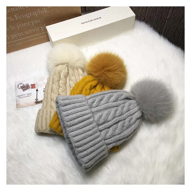 Натуральный мех помпон для девочек, Вязаная Мягкая теплая шапка Skullies Beanies, зимняя женская шапка с помпонами, женская шапка