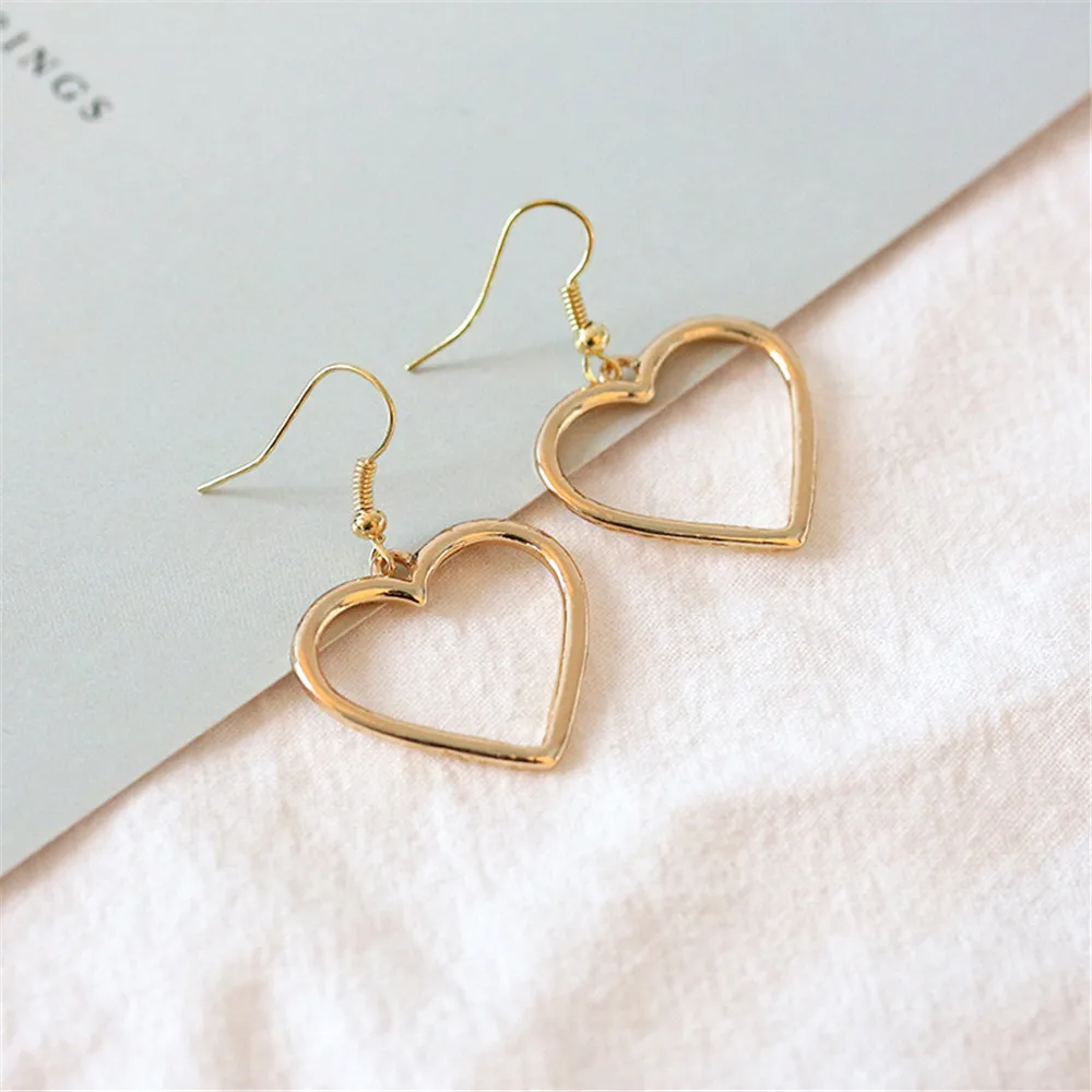 Simple Design Silver Color Hollow Heart Drop Earrings For Women New Brand Fashion Ear Cuff Piercing Dangle Earring Gift A197