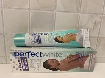 

PERFECT WHITE CLARIFYING BEAUTY CREAM | 30ml | AFRIWORLD