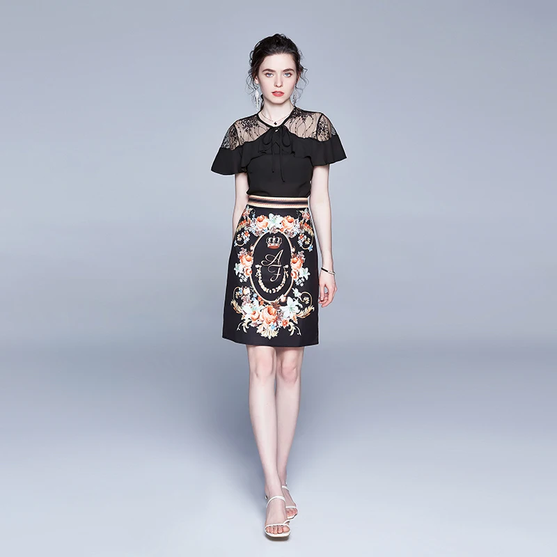 

Fashion Runway Two Piece Women Set Sexy Lace Patchwork Ruffles Black Chiffon Blouse Top Rose Flower Print Mini A-Line Skirt Set