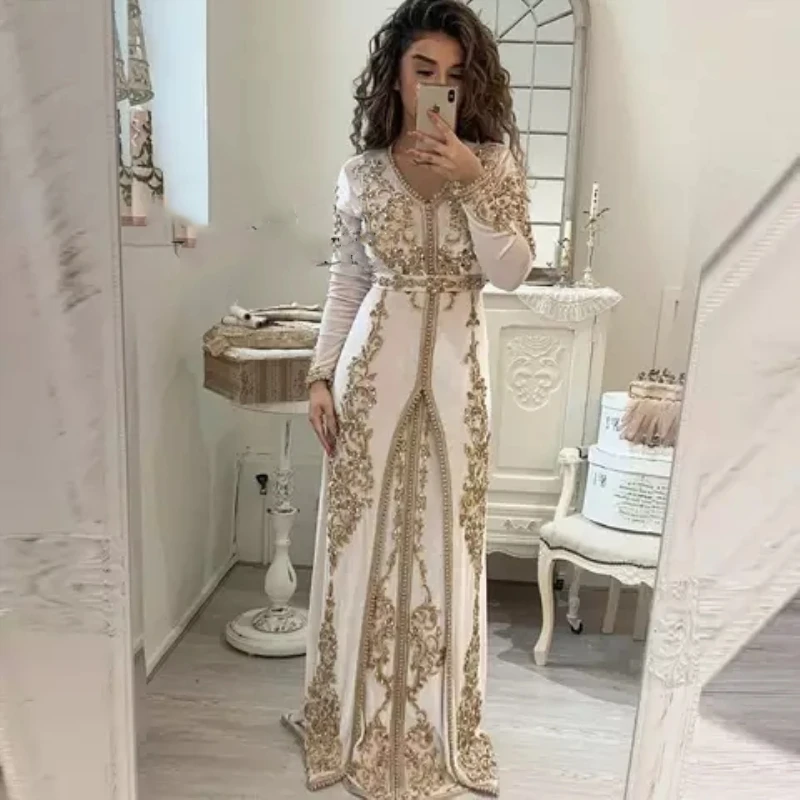 

Elegant Ivory And Gold Moroccan Kaftan Women Long Formal Evening Dresses Full Sleeves Appliqued Arabic Dubai Prom Dress Gowns