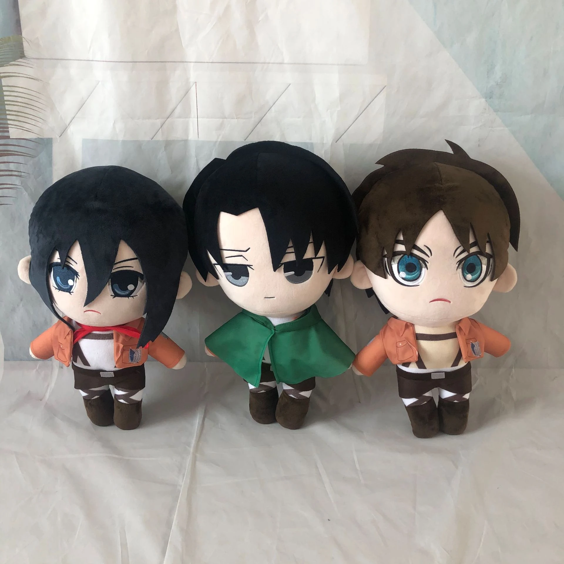 タイタンリーバイス三笠アッカーマンエレンイェーガーコスプレかわいいぬいぐるみぬいぐるみ人形のおもちゃ45センチメートル枕コレクションコスプレ誕生日ギフト アニメ コスチューム Aliexpress