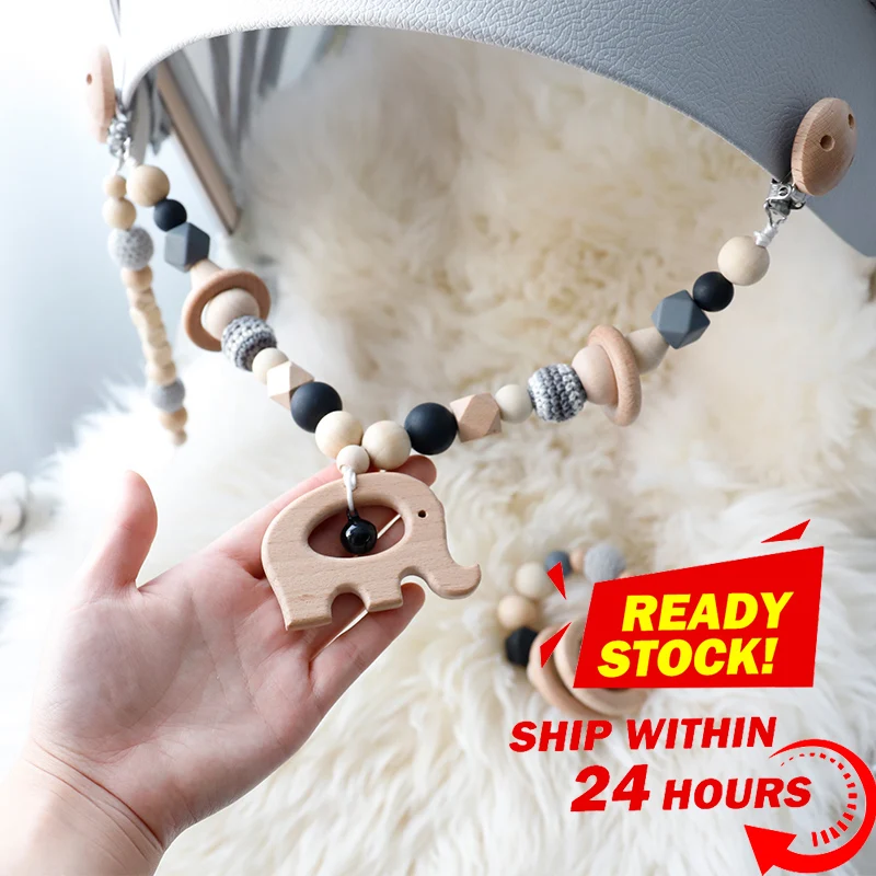 Clip de madera para cochecito de bebé, cadena de Clip para chupete, cochecito móvil personalizable con nombre, sonajero, juguetes para cama