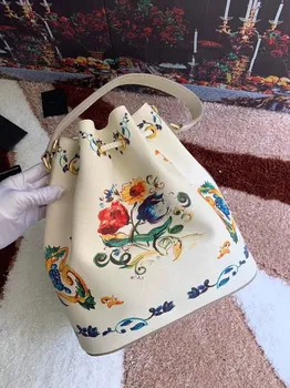 

L0573 Top Quality Classic 100% Real Leather Brand Famous Women Handbag Fashion Purses Female Designer Luxury Runway