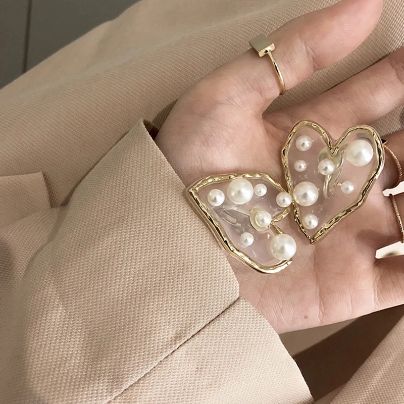 AENSOA Unique Transparent Acrylic Heart Big Earrings For Women 2020 New Jewelry Korean Clear Statement Drop Earrings Brincos