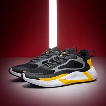 

Men's Shoes Fall Winter Fashion Lace Up New Lightweight Comfortable Sneakers Retro Reflective Coconut Shoes Zapatos